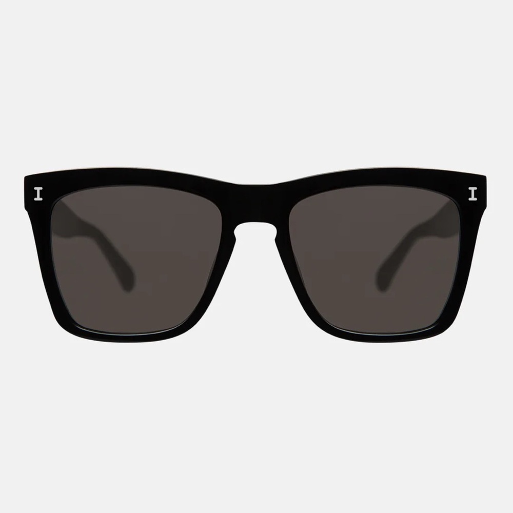 Illesteva Los Feliz Sunglasses